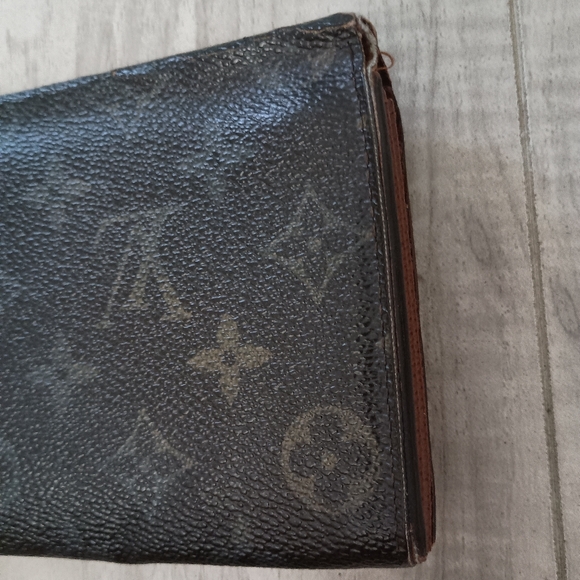 Authentic Louis Vuitton Monogram Sl Long Wallet - Picture 5 of 11